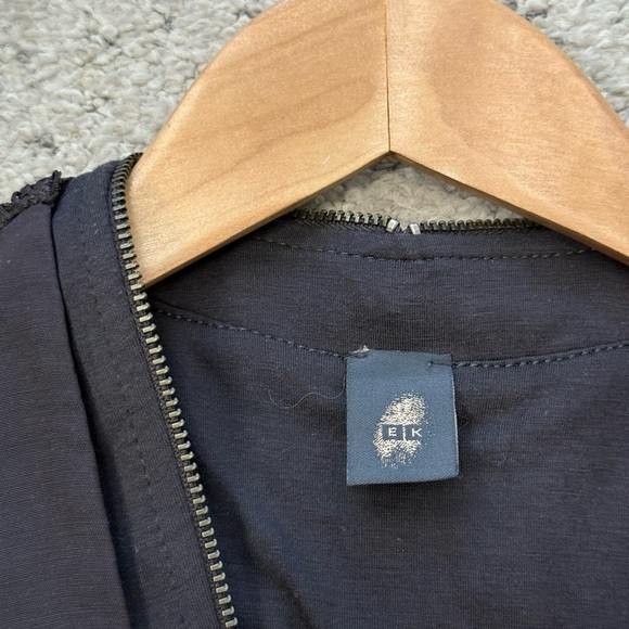 Eva Kayan size 38 EUC mint condition designer
Military vibe multi material vest - Picture 8 of 16